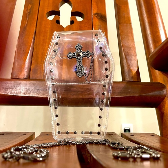 🆕 Gothic Punk Y2K Cross Coffin Design Transparent Shoulder Bag Gunmetal Chain - Picture 9 of 10